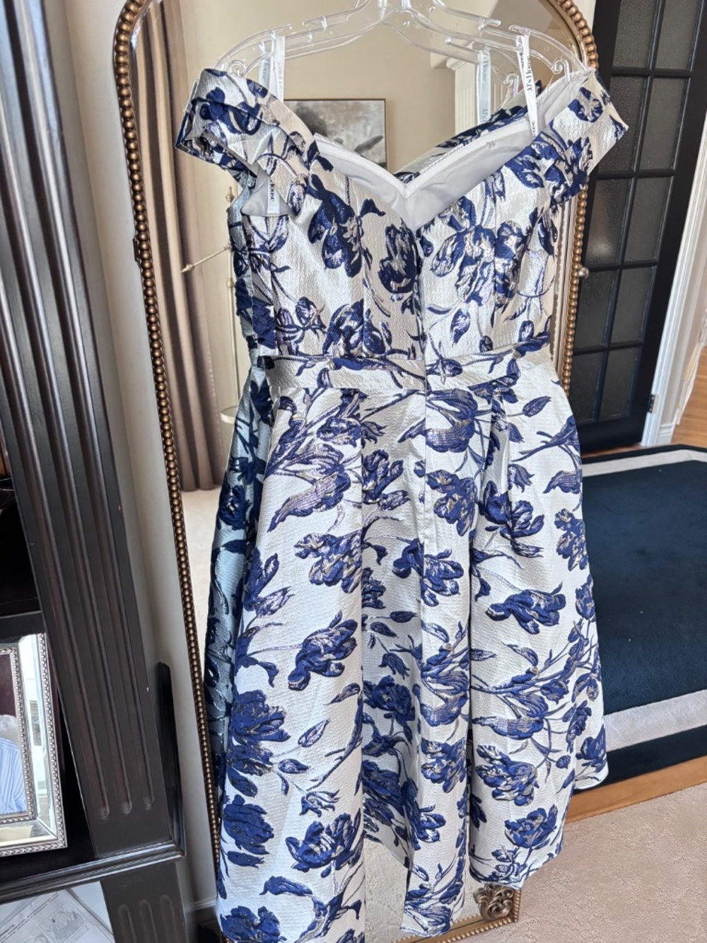 NWT - JJ's House Janae Off the Shoulder Floral Print Jacquard Midi Dress - Picture 6 of 10